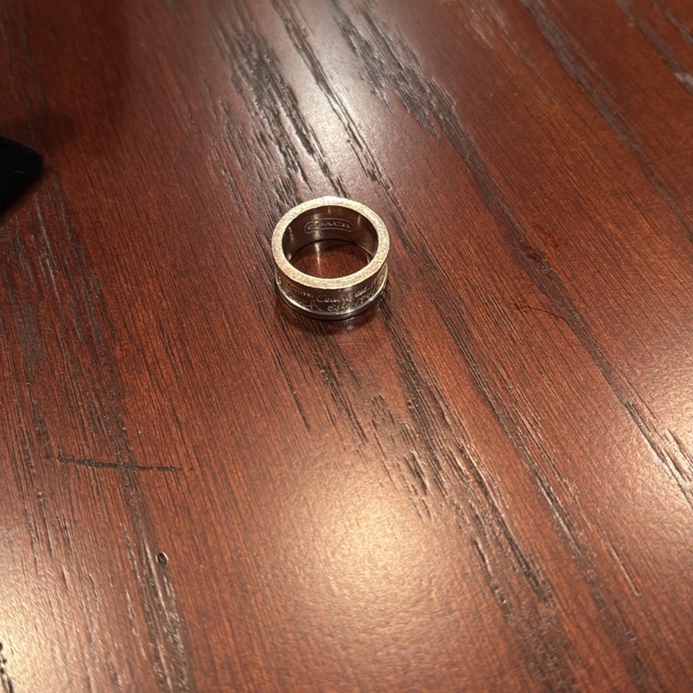 Coach Silver Ring - Picture 3 of 3